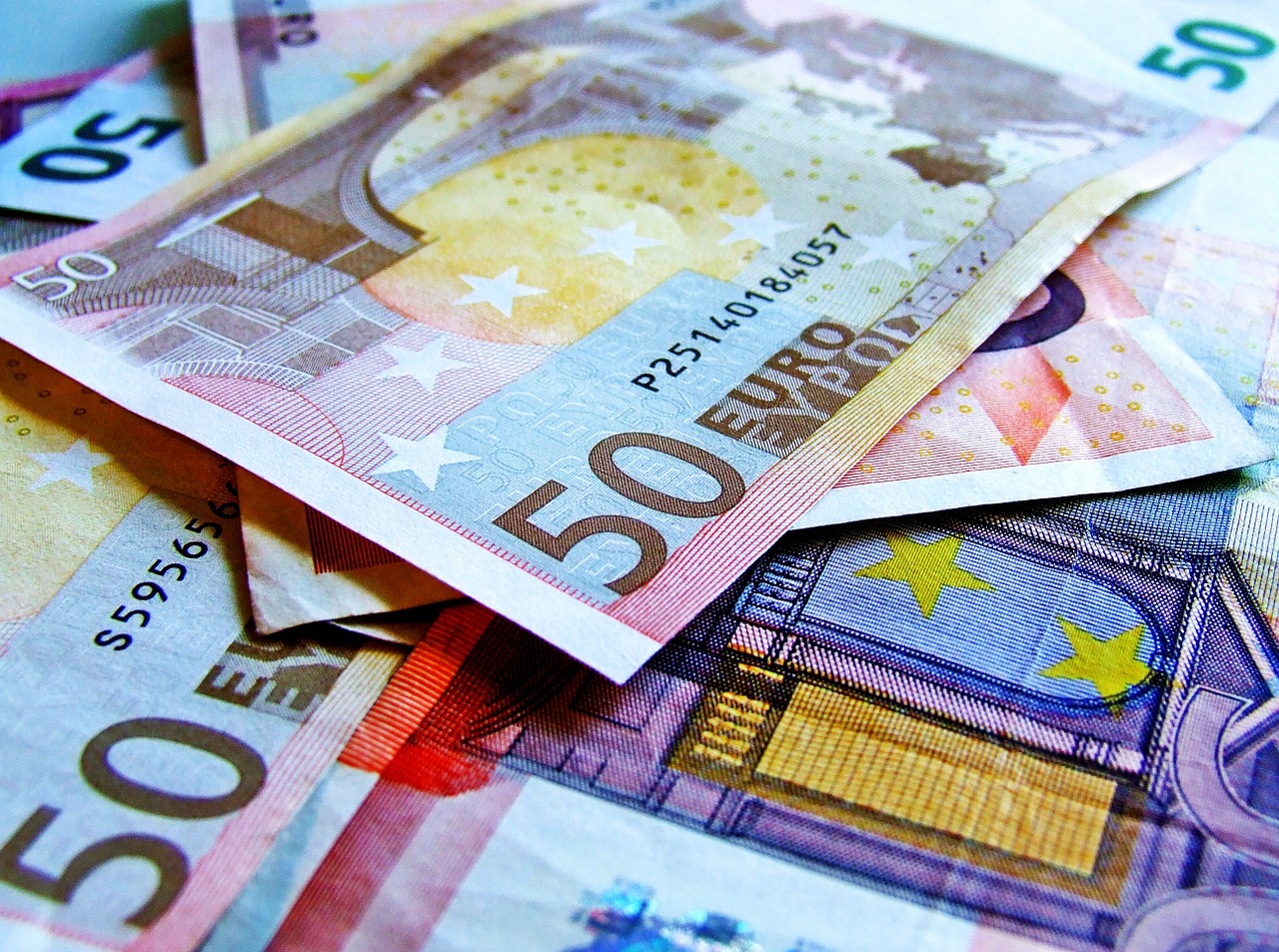 ¿Dónde invertir 5000 euros